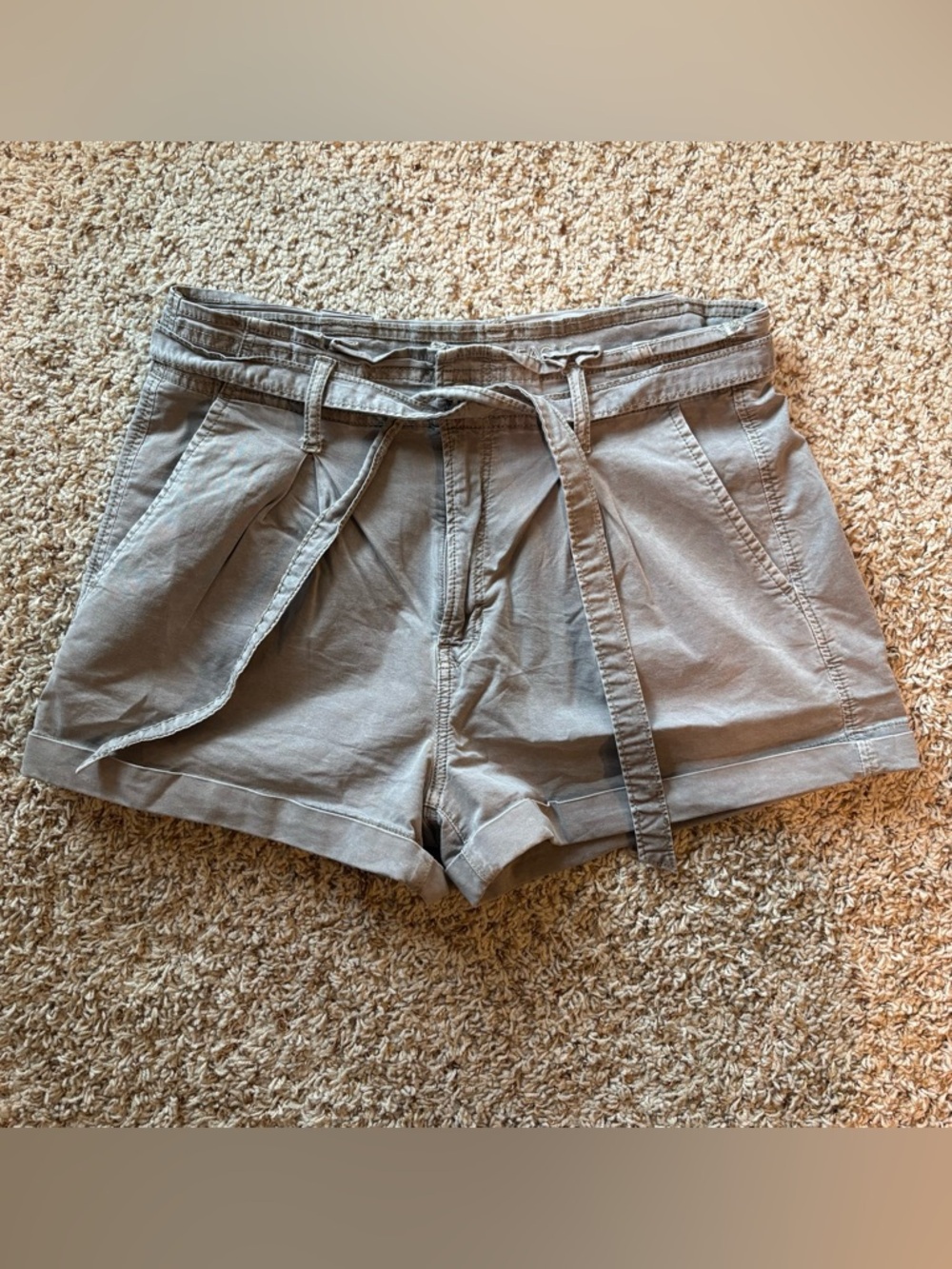 American Eagle Tie Waist Shorts Olive Green Women’s Size 10 Super Stretch